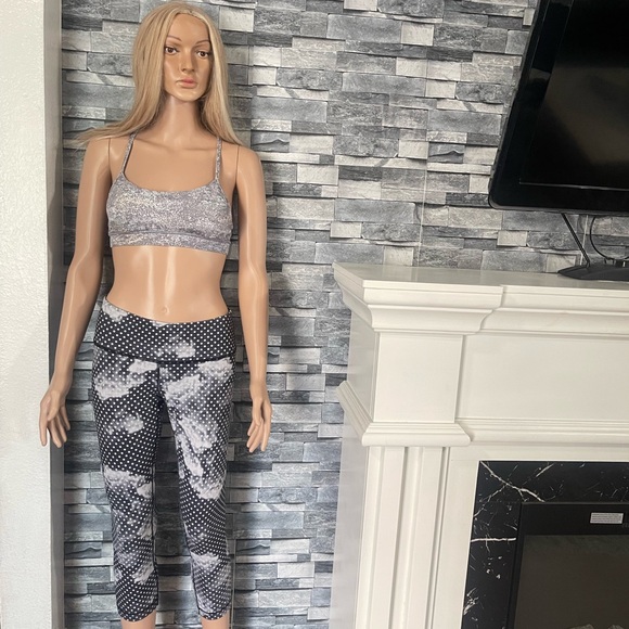 Lululemon" Wunder Under Crop II * Full On Luon - Picture 7 of 15